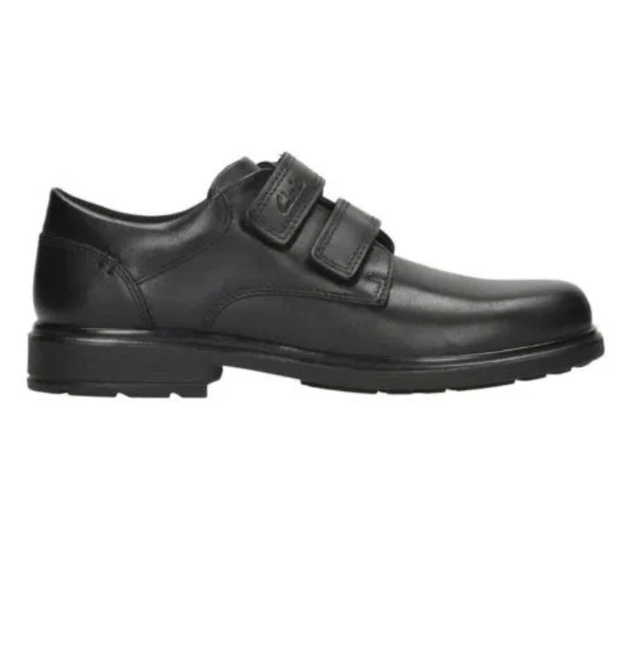 Size 13 clarks shoes 2025