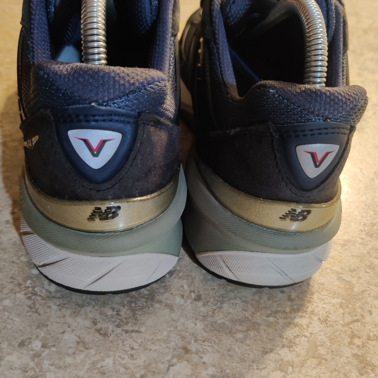 New Balance 990 V5 Running Shoes Womens 9 B / Mens 7.5 B Navy Blue Grey thumbnail 7