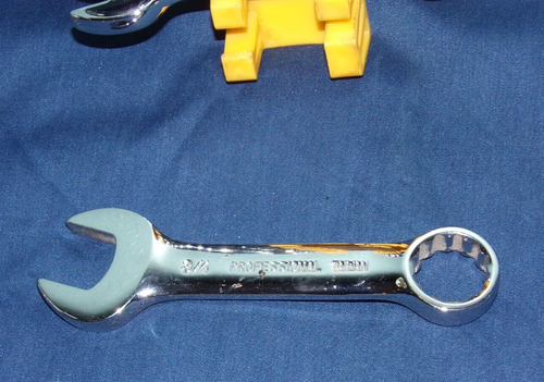 Set of (7) Pittsburgh Professional Stubby Combination Wrenches, SAE 3/8" - 3/4" - Picture 4 of 4