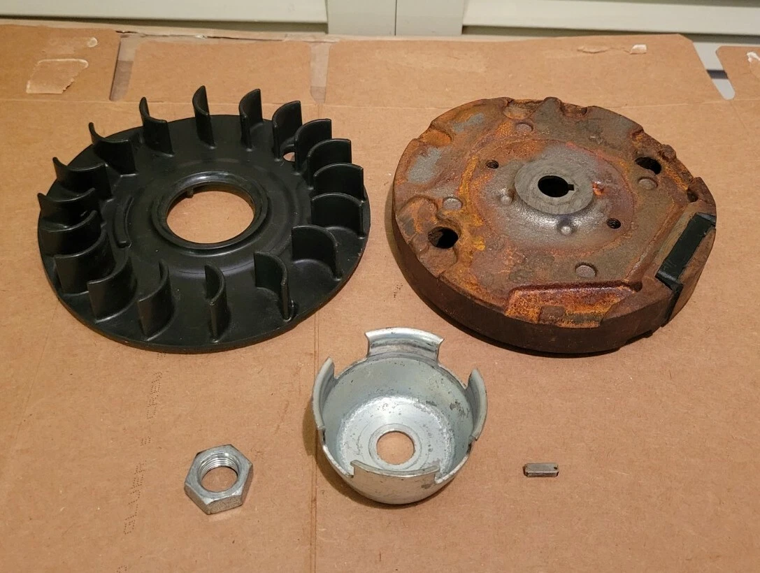 Briggs & Stratton OEM Flywheel 796623 Fan 796614 & Cup 796615  