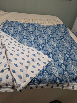 Springmaid King Size Blue White Paisley Floral Reversible Coverlet With Shams