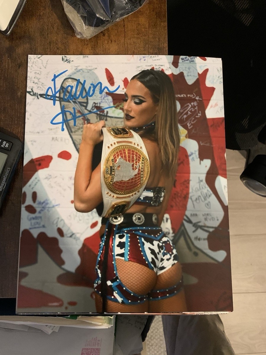 10枚限定 WWE Fallon Henley 直筆サインカード Fallon Henley Signed 8X10 Photo WWF WWE NXT Autographed