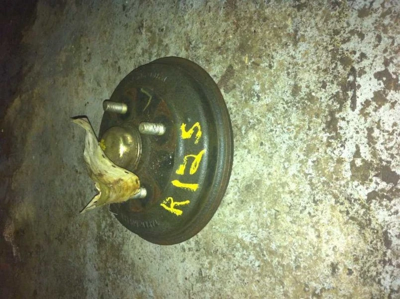 Задние тормоза для универсала 80–83 Honda Civic без учета - Изображение 3 из 4