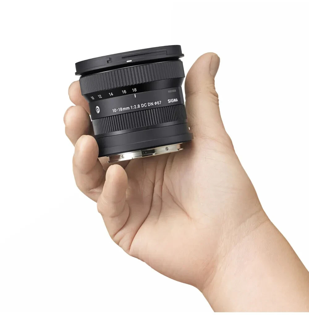 Sigma 10-18mm f/2.8 DC DN Contemporary Lens (Fujifilm X) | eBay Sigma 10-18mm f/2.8 DC DN Contemporary Lens (Fujifilm X) | eBay