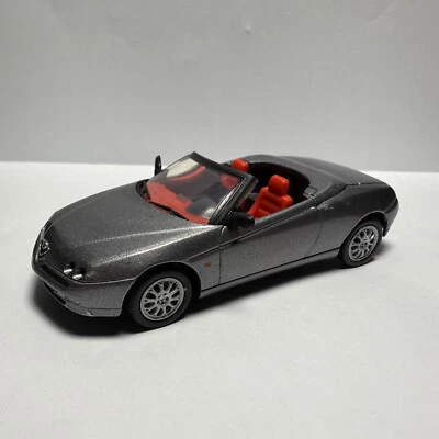 1995 Alfa Romeo Spider - Solido 1/43 Scale Diecast 203074 - Image 1 of 4