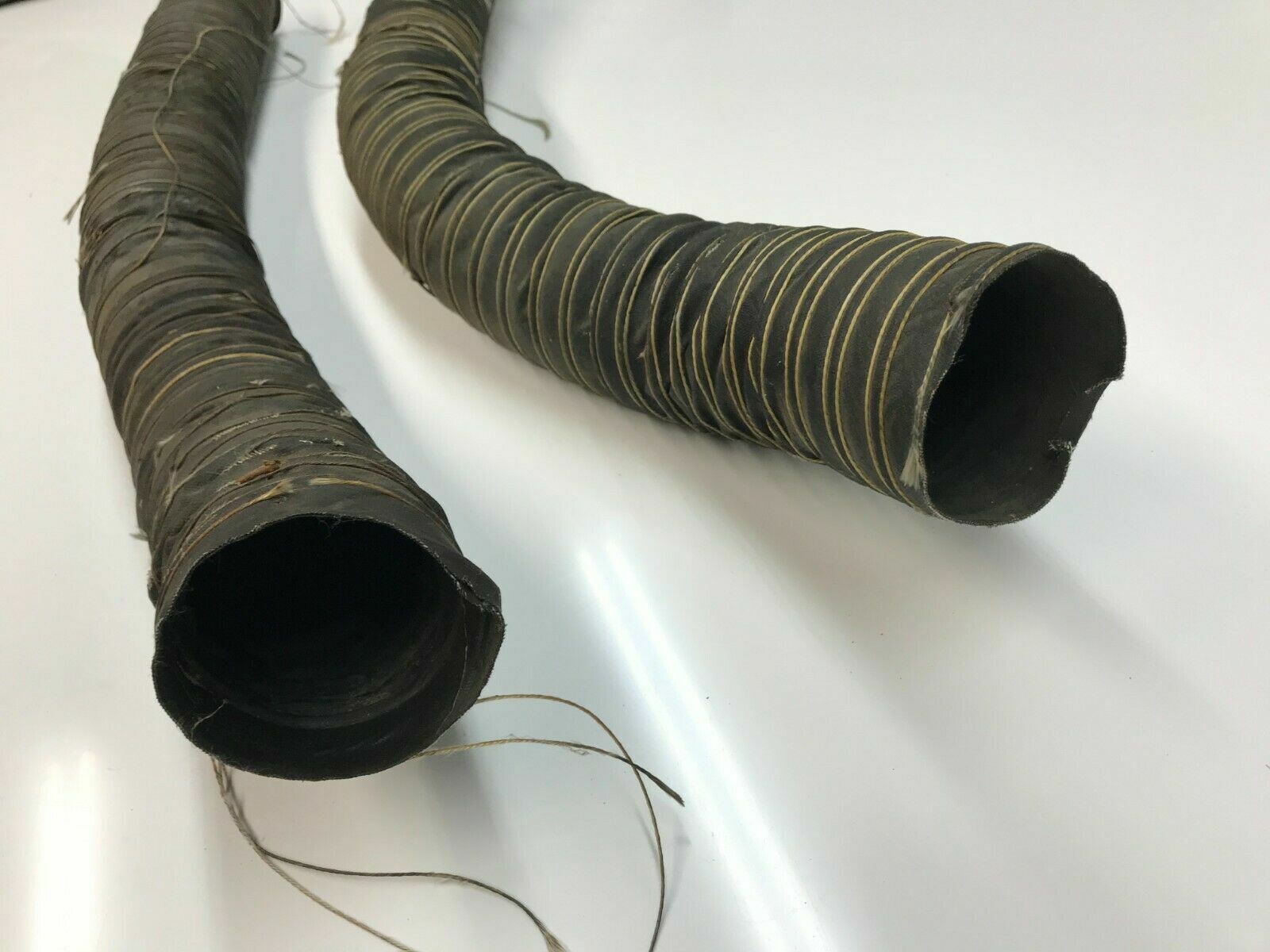 LAMBORGHINI MURCIELAGO FRONT BRAKE AIR INLET DUCT HOSE PIPES OEM 410611359