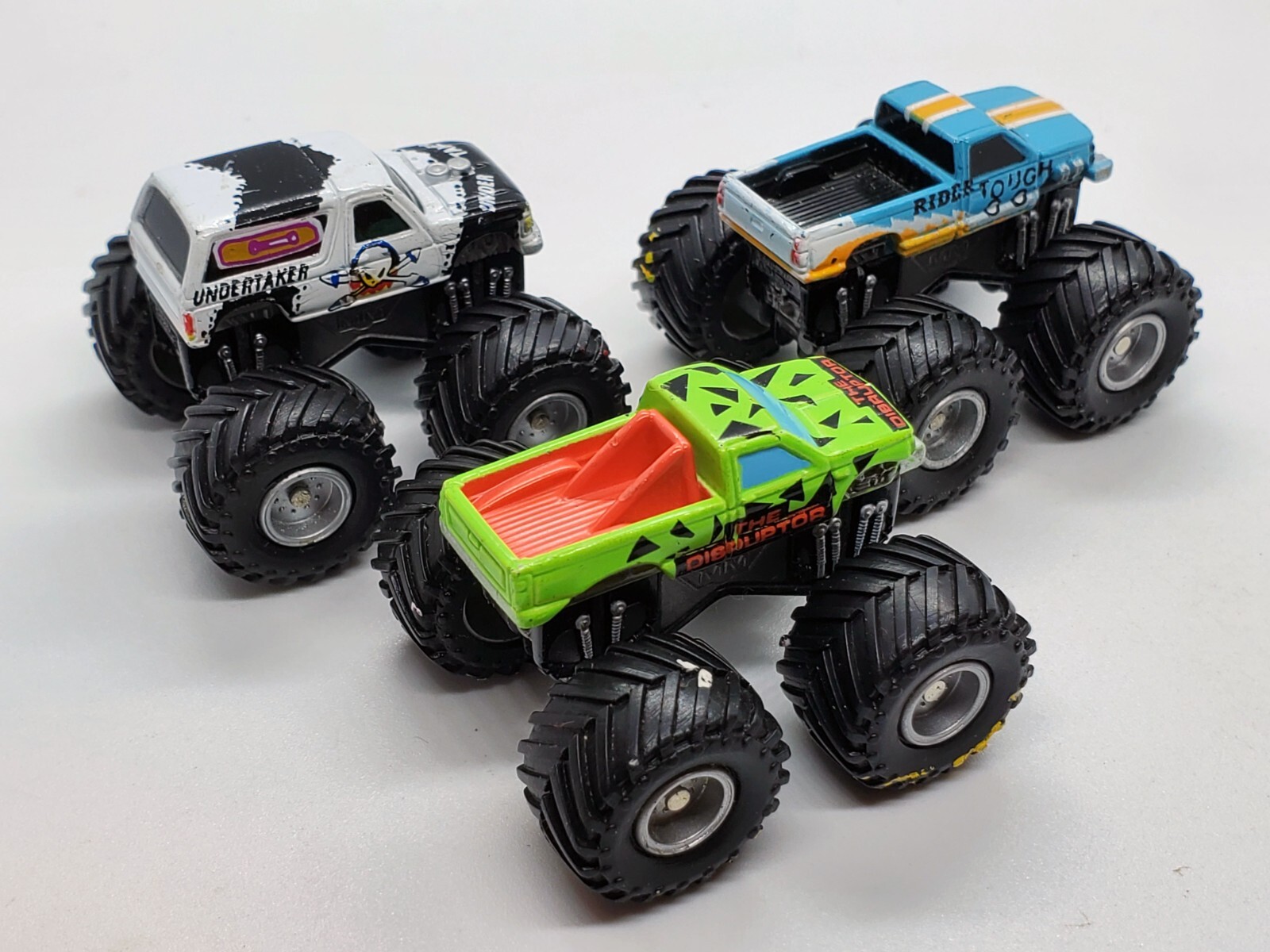 Micro Machines Monster Truck Tredz 2 The Disruptor Undertaker Tough