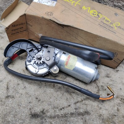 NEW Mercedes Electric Seat Motor W124 W201 W463 0038201642 Bosch 0390206687 NOS