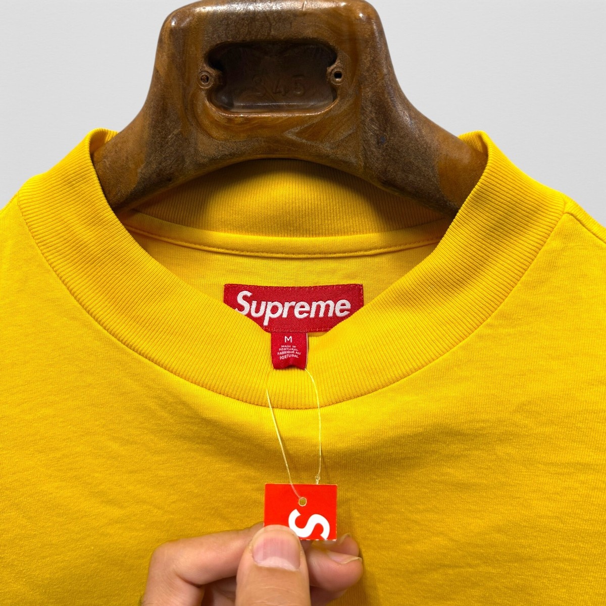 Supreme Mock Neck Top Preowned Sz M Medium NWT Yellow 100% Cotton