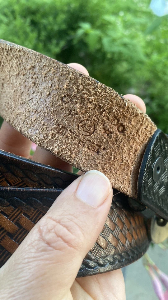 Hoosier de latón Indiana State Seal Indy Western Cowboy años 70 hebilla de cinturón vintage Foto 4 de 4