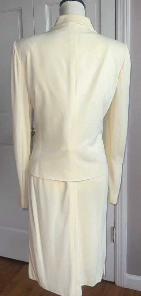 Runway Design GianFranco Ferre women 3pcs Suit Jacket  Skirt Vest  SZ8 New - Image 4 of 4