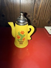 Vintage Avon Koffee Klatch Yellow Tea Pot Field Flowers Foaming Bath Oil Used