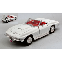 Chevrolet Corvette Convertible 1967 White 1:24 Motormax Auto Stradali -D- Neues