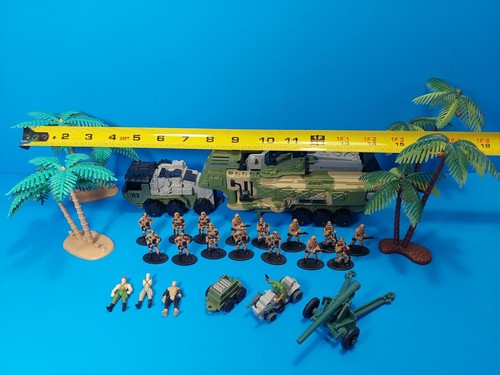 Vintage 1998 Matchbox Mission Bravo Phantom Fortress trailer figures - Picture 12 of 12