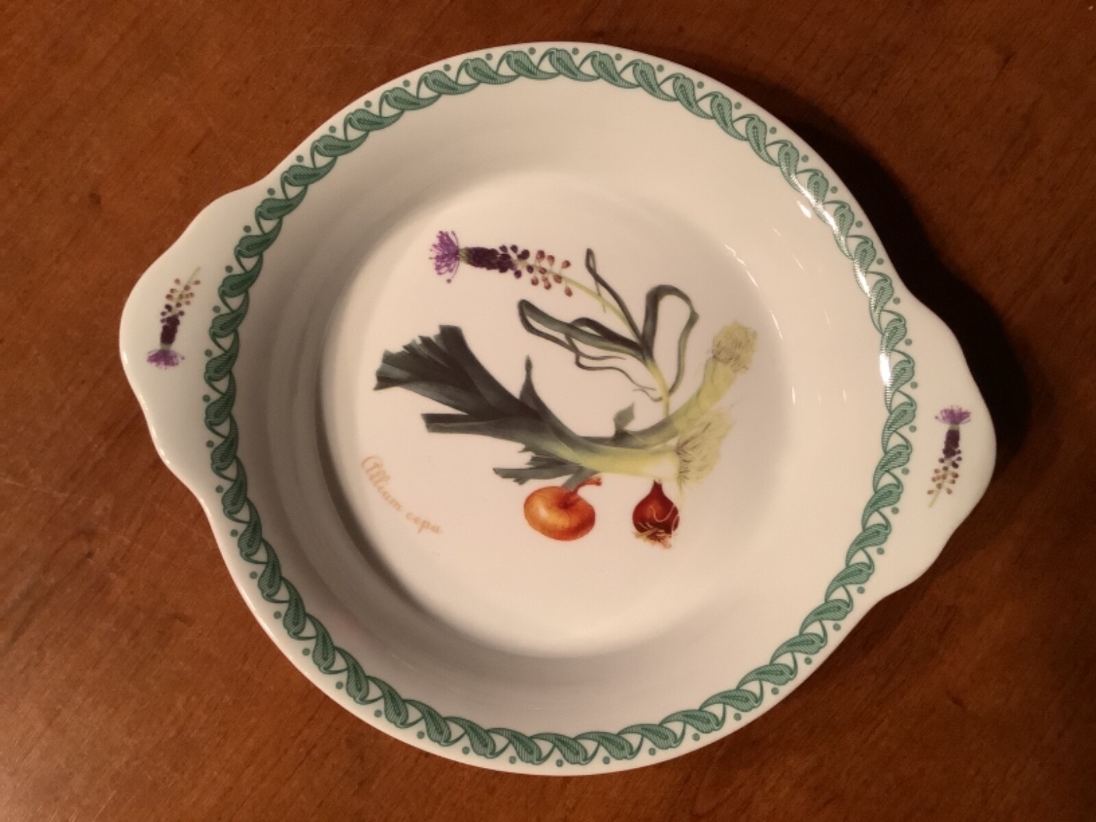 Assiette plate ronde à oreilles Tognana Porcelaine Maïté Le Terrine Botaniche blanche 31cm