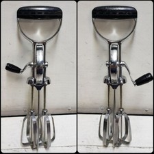Vintage EKCO BEST Stainless Hand Mixer Beater 60s 70s style kitchen gadget USA