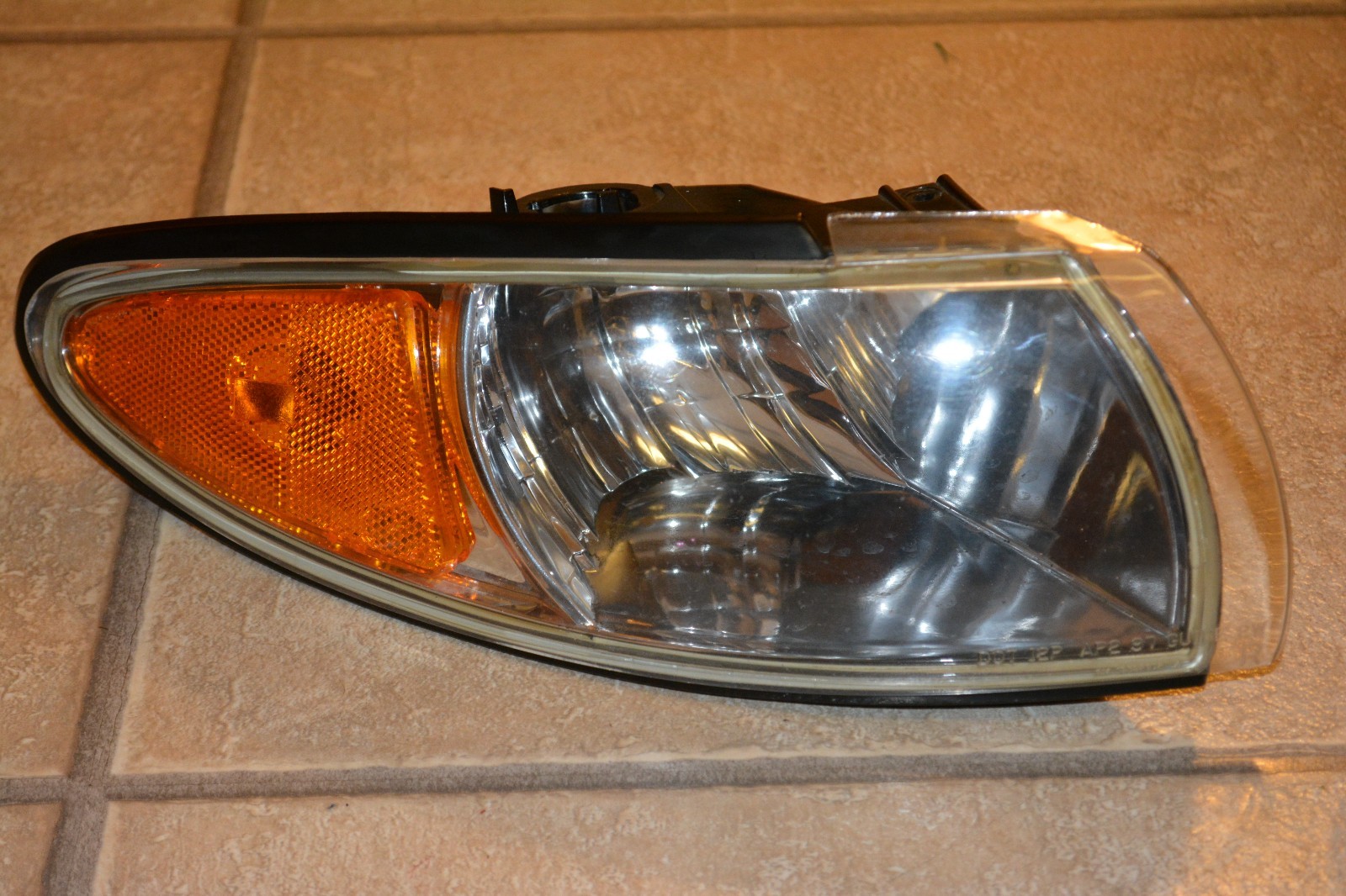 Corner Parking Light Assem. Right/Left GUIDE DOT 12P AP2 97 GUIDE 2W GM