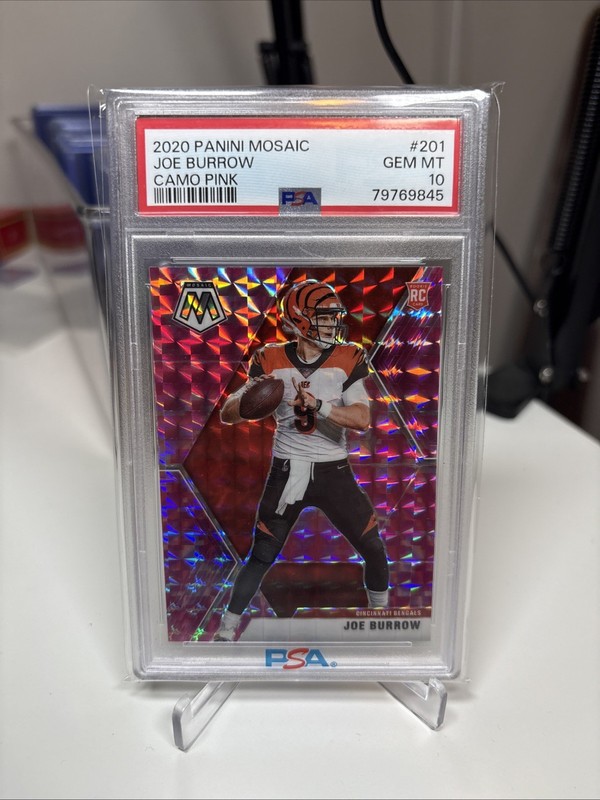 Panini 2020 Panini Mosaic Rookies Joe Burrow Camo Pink Mosaic Prizm #201 PSA 10