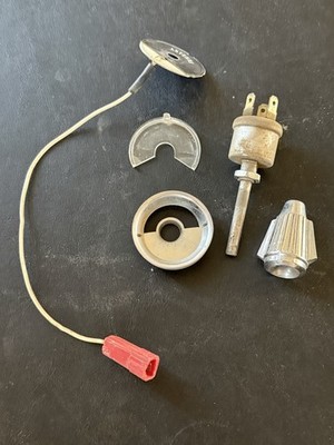 1961 1962 1963 Imperial ANTENNA Switch w/ Knob dash Bezel