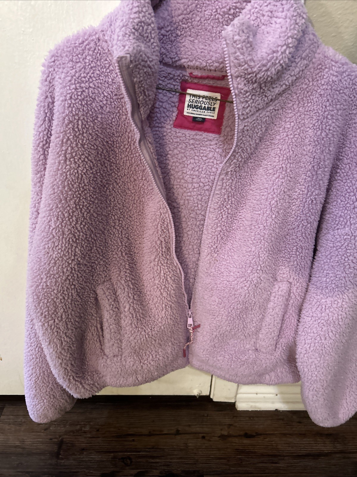 This feels Seriously Huggable AE Jacket - image 4