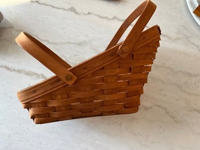 Vintage Longaberger 1989 Medium Vegetable Basket with Swinging Handles 13L x 8W 