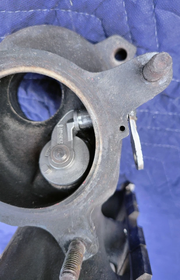 Volkswagen Tiguan CC Beetle Passat 2.0 turbocompresor y colector de escape código CCTA Foto 3 de 4