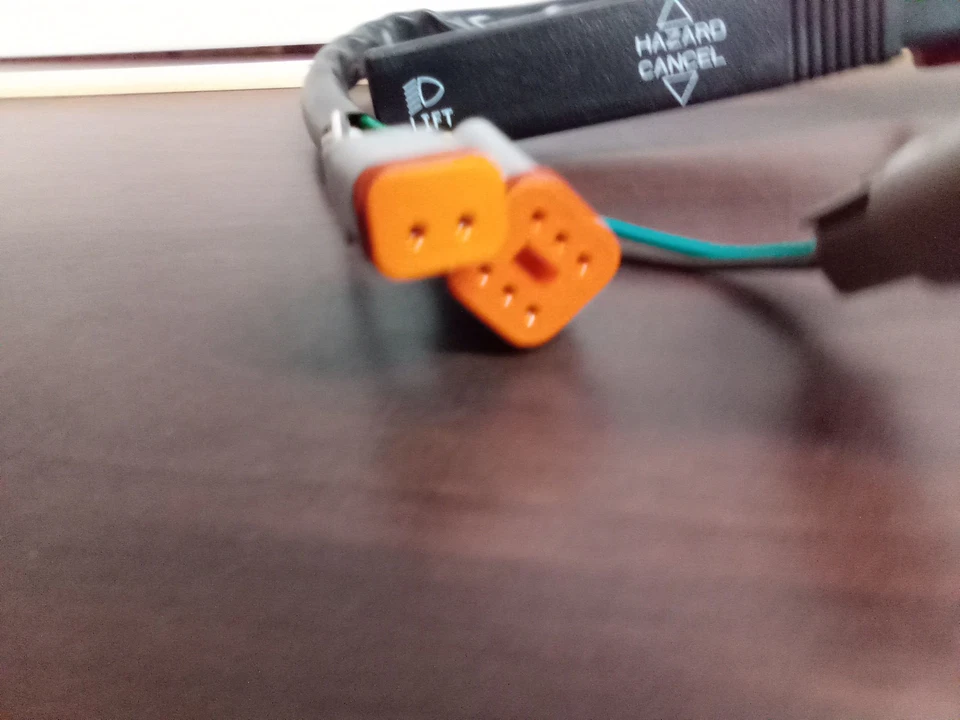 Grote School Bus Part Turn Signal Switch 00065151 - Image 4 of 4