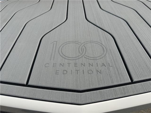 2025 Nautique G23  Masters Blue Metal Flake