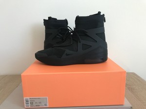 black fog nike