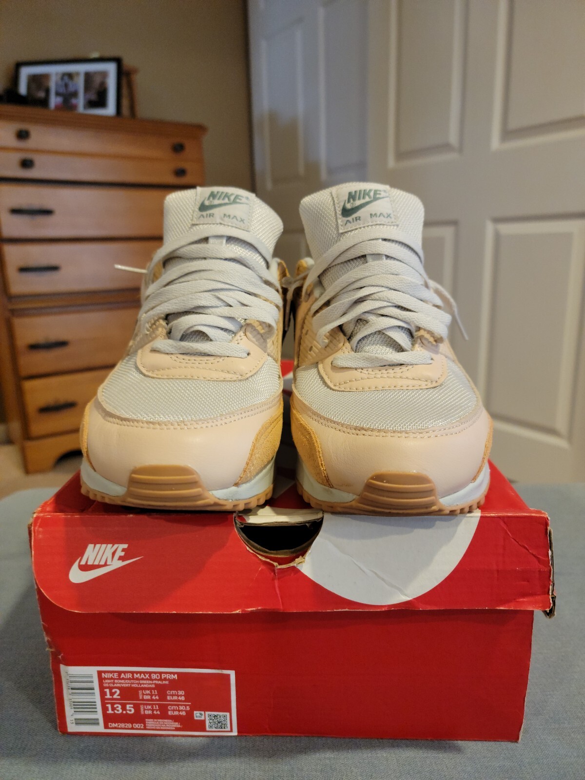 Size 12 - Nike Air Max 90 Light Bone Dutch Green | eBay
