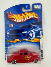 Hot Wheels 2002 First Editions  40s Ford Coupe in Red Collector 024