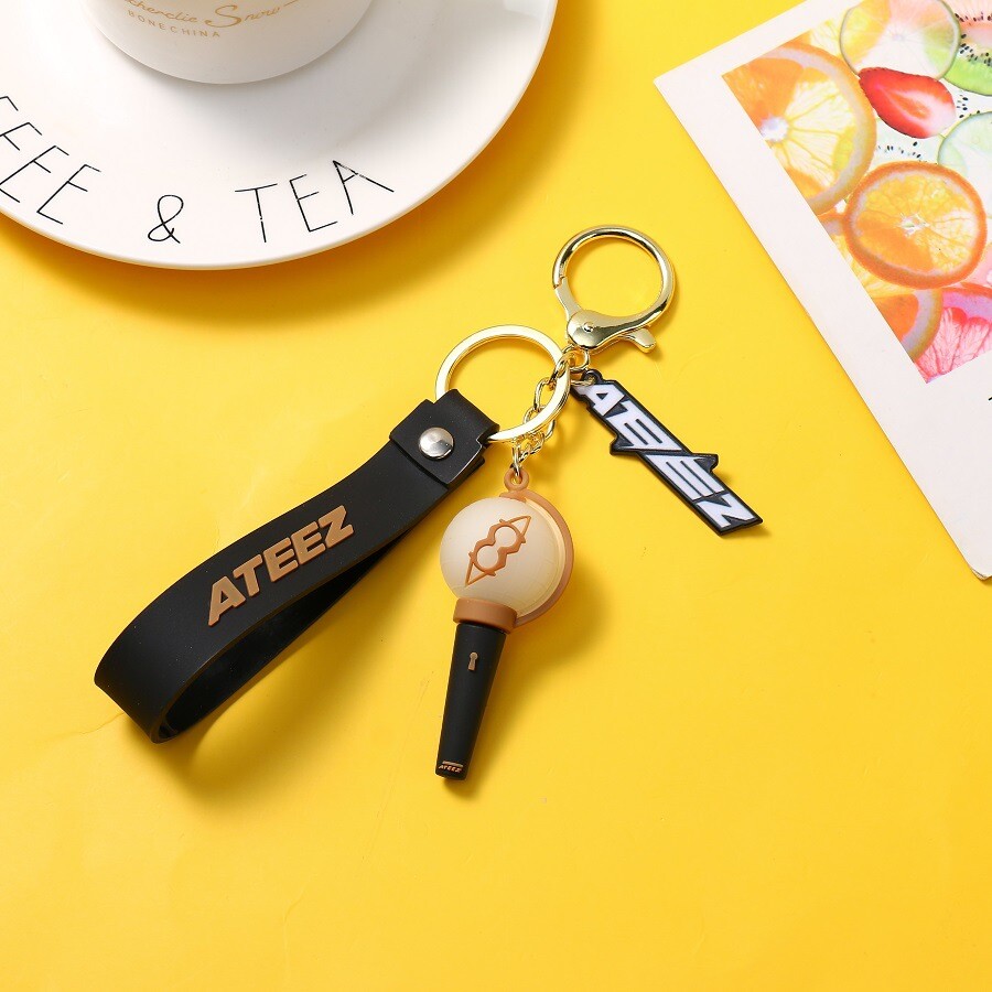Kpop ATEEZ ITZY SEVENTEEN aespa Lightstick Key Chain Key Ring