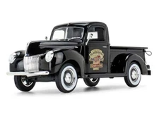 1940 Ford Pickup "The Busted Knuckle Garage" 1:25 Model - First Gear 49-0393B4~