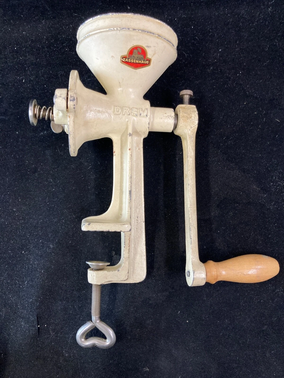 VINTAGE ZASSENHAUS DRGM TABLE MOUNT COFFEE/SPICE GRINDER/MILL. MADE IN GERMANY