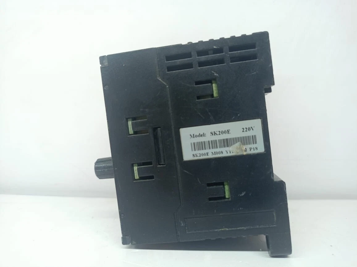EATON EATON New - Surplus Power Distribution Circuit Breaker