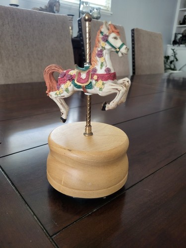 Music Box Carousel Horse Figurine 7" Tall - Picture 5 of 5