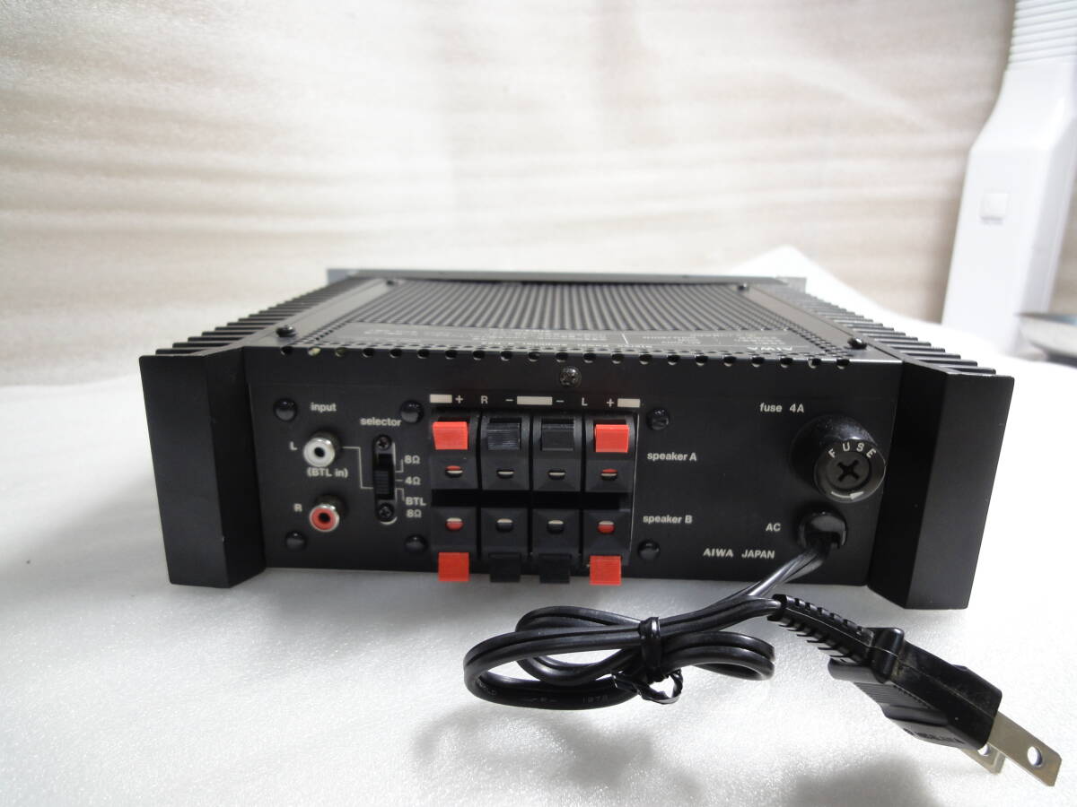 AIWA S-P22 DC Stereo Power Amplifier AC100V 50Hz/60Hz Working