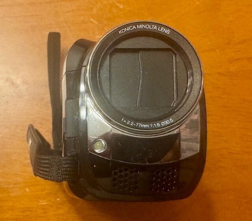 BLACK JVC Everio GZ-MG670BU 80GB Camcorder Digital Camcorder + 4 Batteries - Picture 6 of 9
