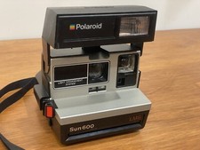 Vintage Polaroid Sun 600 LMS Instant Film Camera Functioning 600 Film