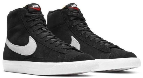 Nike Blazer '77 Suede Mid Black Dust