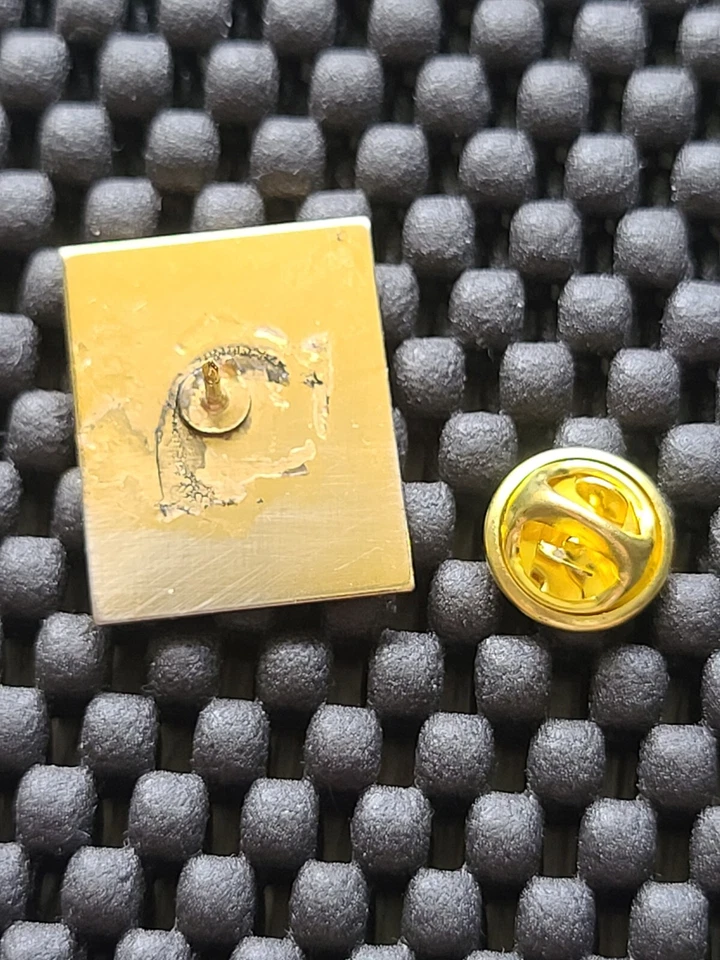 De colección Sega Toe Jam & Earl Pin Insignia 1991 Consola Genesis Lanzamiento Raro CD Promocional Foto 2 de 4