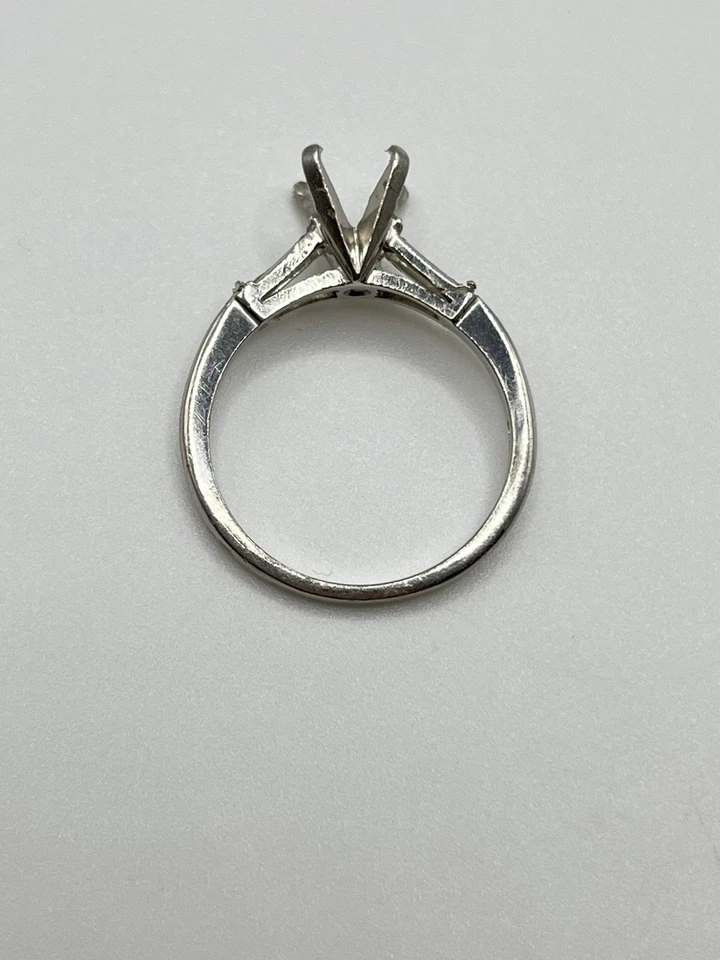 3 Stone Platinum Emerald Cut Diamond Semi-Mount Engagement Ring Setting Sz 6.5 - Image 2 of 4