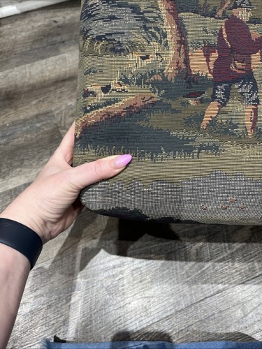 Vintage Tapestry Foot Stool Ottoman Hunting Scene Hunting Dogs Wood Legs - Picture 8 of 16
