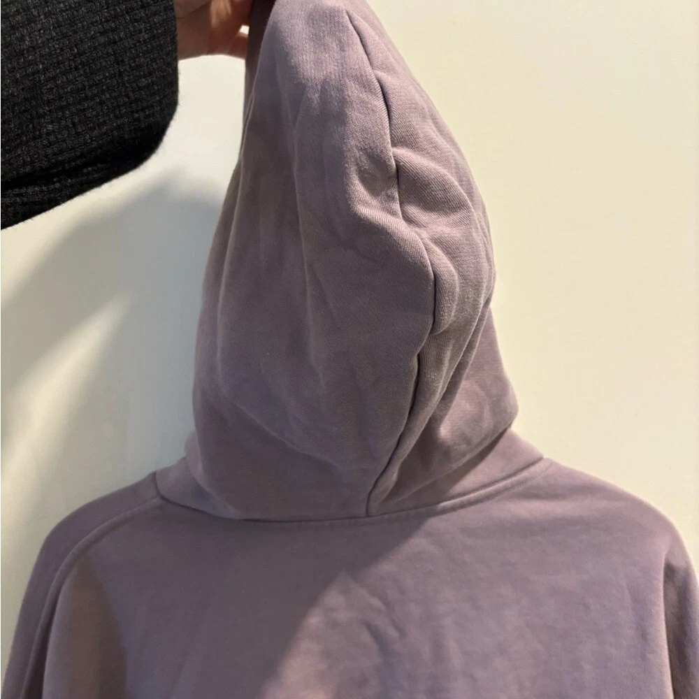 alo-yoga bae cropped hoodie
