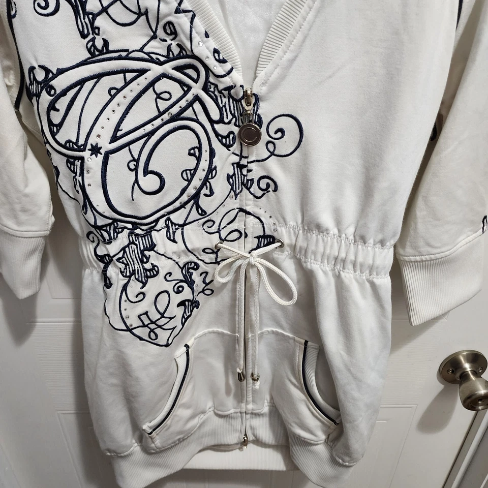 Coogi Women's Y2K Style Half Sleeve Full Zip Hoodie Sweatshirt Embroidered Sz M - Image 3 of 4