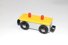 2007 KIDKRAFT MAGNETIC WOODEN RAILWAY TENDER TRAIN.