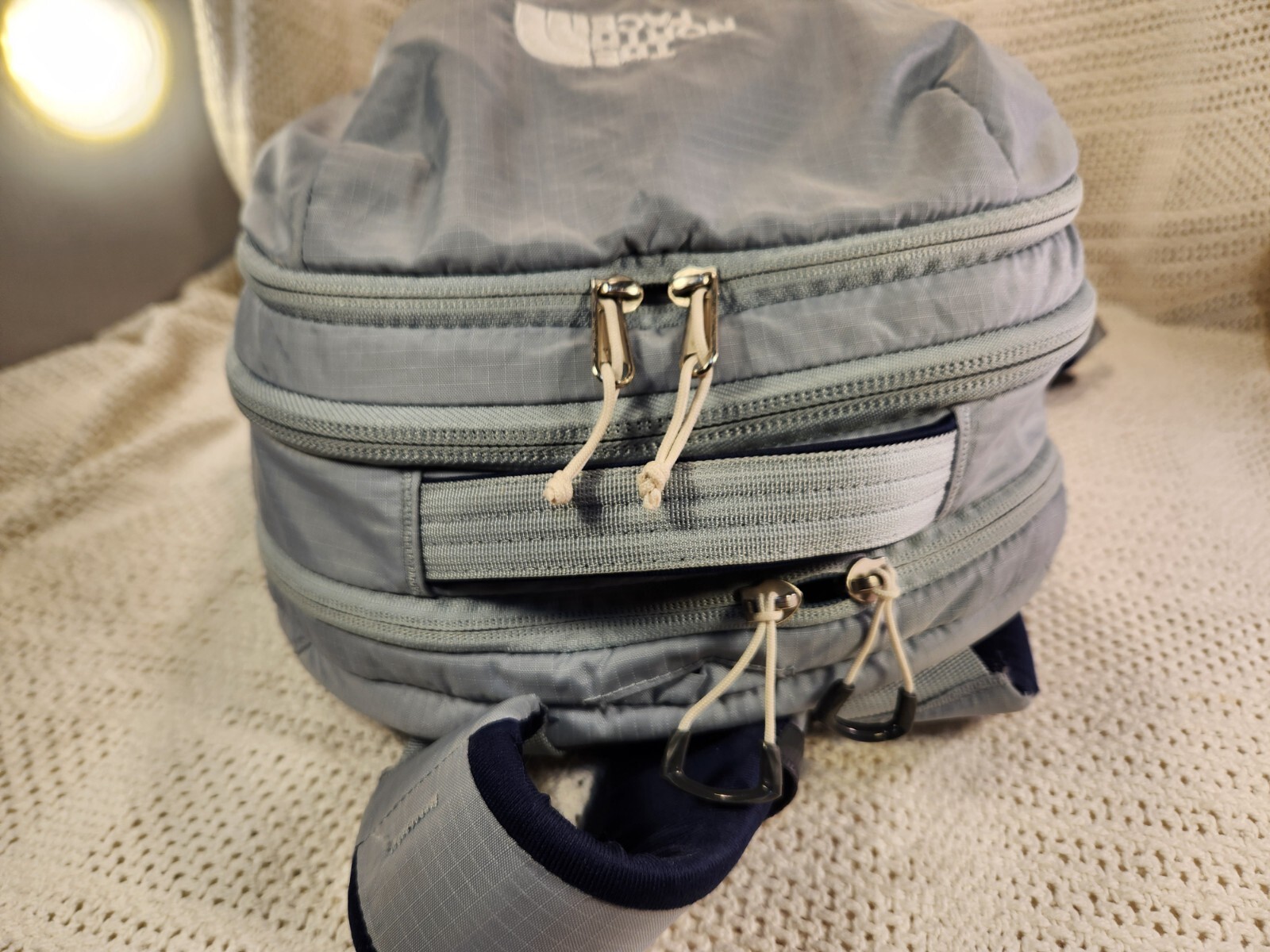 THE NORTH FACE BOREALIS PADDED SLEEVE 28L BACKPACK GRAY AND BLUE NWOT image 9
