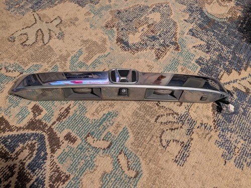 2009-2015 Honda Pilot Tailgate Trunk Lid Garnish Finish Molding w/ CAMERA OEM
