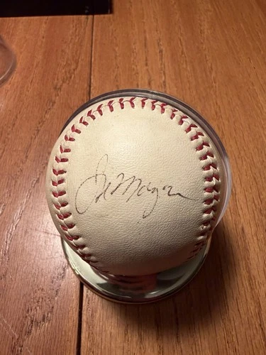 Autographed Baseball Ball With 3 Signatures. Nolan Ryan, Pete Rose, Joe Morgan