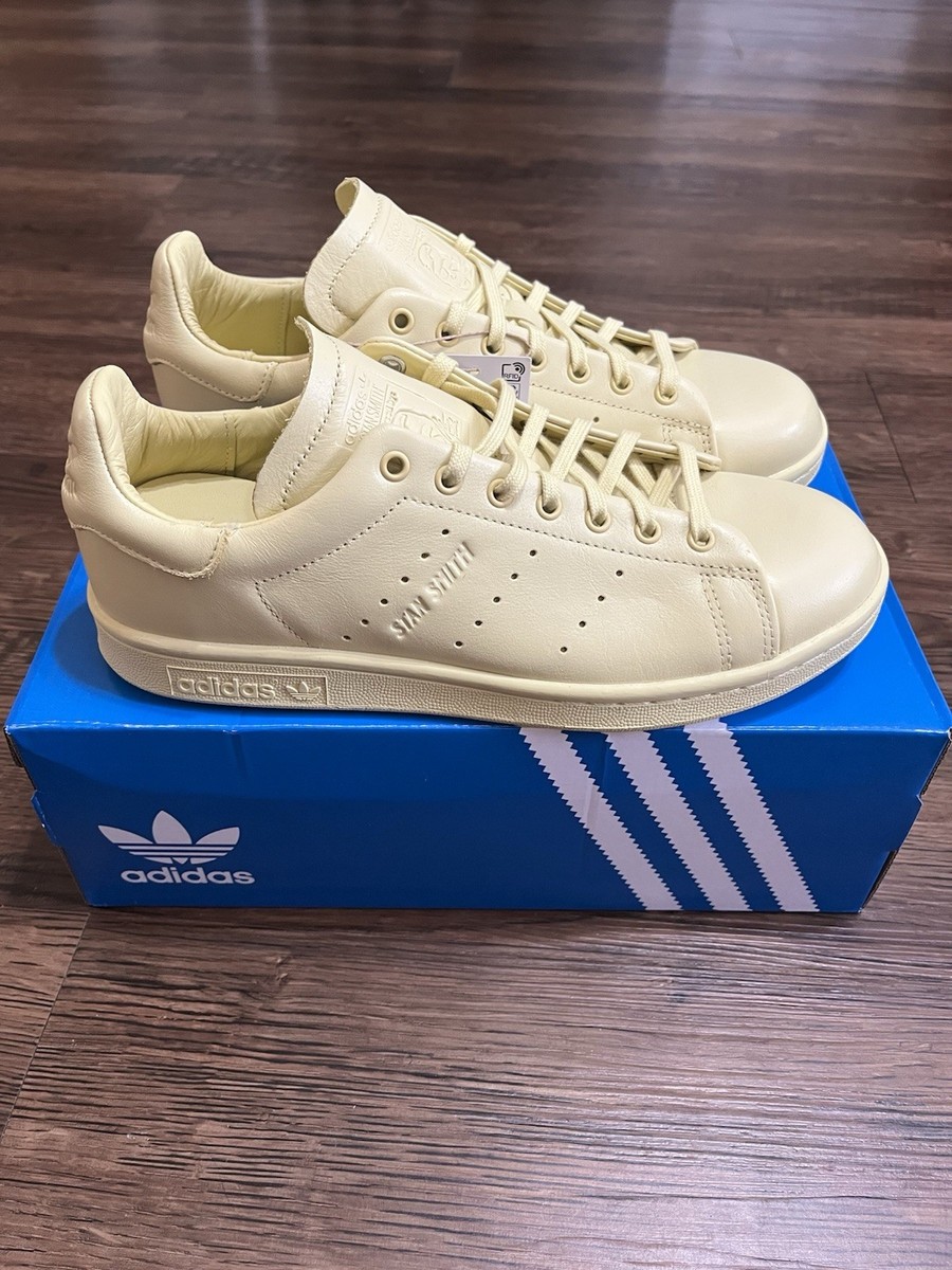 Adidas Stan Smith Lux Powder Yellow Men Sz 7.5 New JI3369 Sneakers